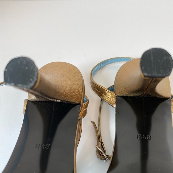 Exchange by Charles David Gold Stiletto Heels. - Picture 11 of 12